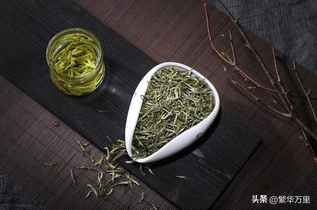 家里放了5年的红茶还能开云体育 开云官网喝吗？茶叶保质期是多久？一定要弄懂再喝(图5)