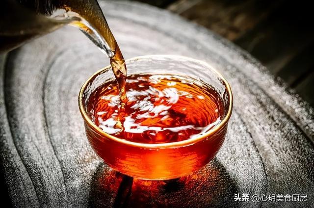 十几块一斤的茶喝着靠谱吗？听开云 开云体育听老茶客怎么说早知道不吃亏(图4)