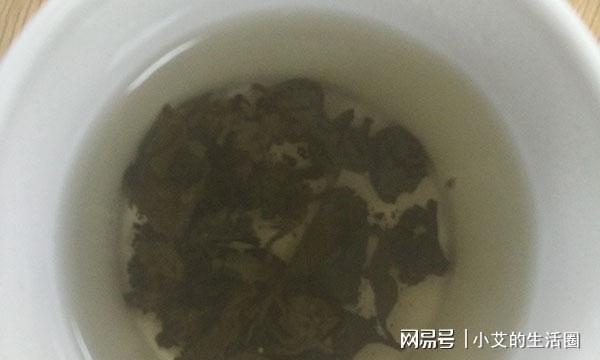 过期的茶叶不能喝了？很多人都想错了有3种开云体育 开云官网茶水不要随便碰(图4)