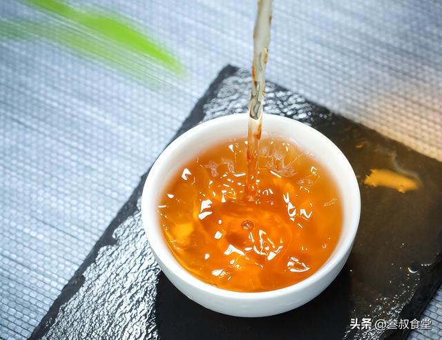 同样开云 开云体育是茶叶红茶和绿茶到底有啥不同？差距很大建议搞明白再喝(图4)